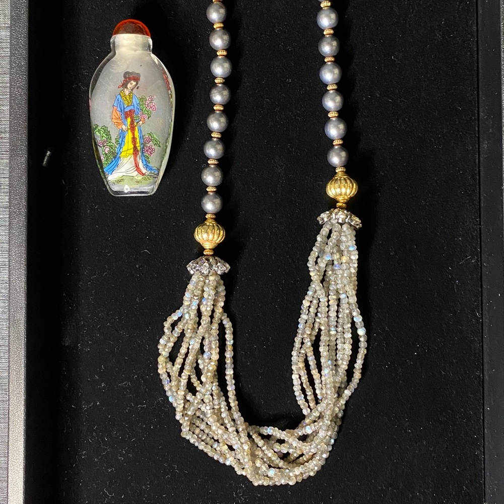 Labradorite beads and gray shell pearl necklace